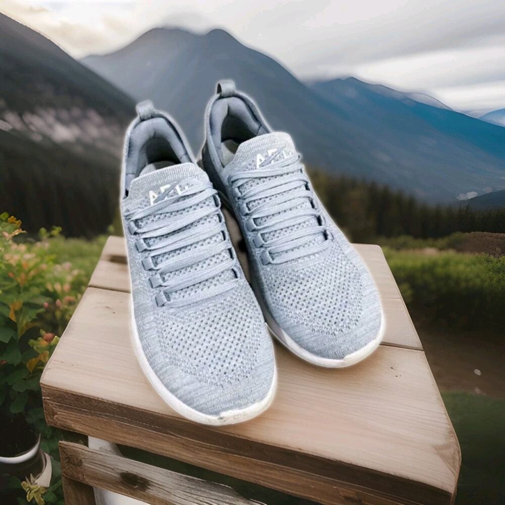 APL Techloom Breeze Blue Running Shoes Sneakers Women’s Size 6